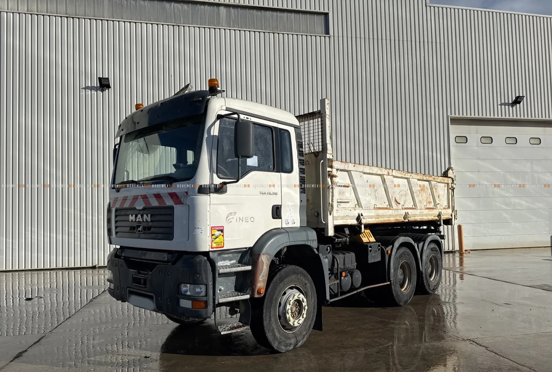 2004 MAN TGA26.310 Dump Truck
