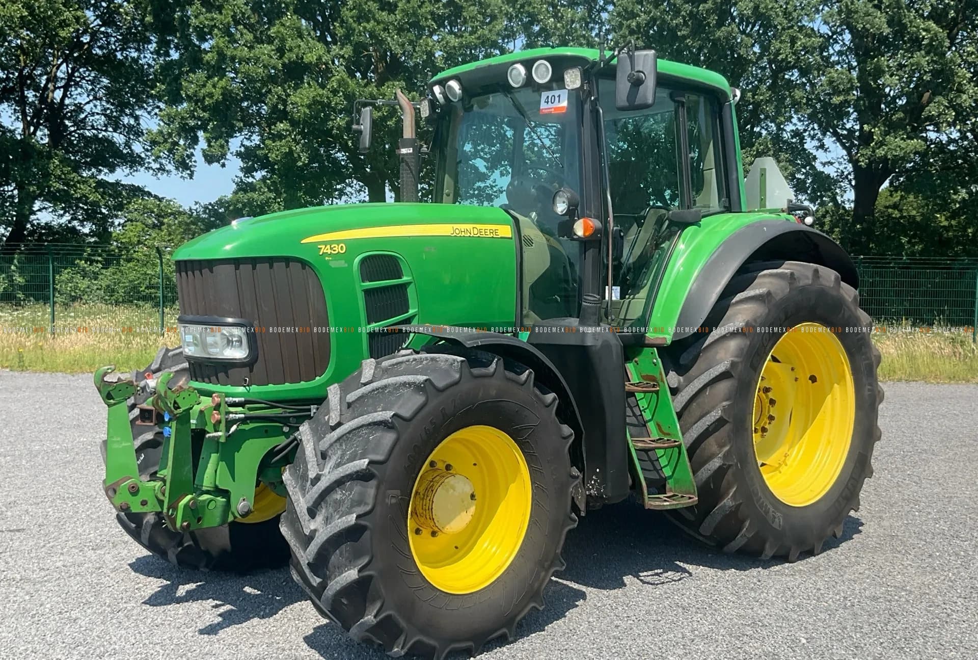 2008 John Deere 7430 Premium 4WD Tractor