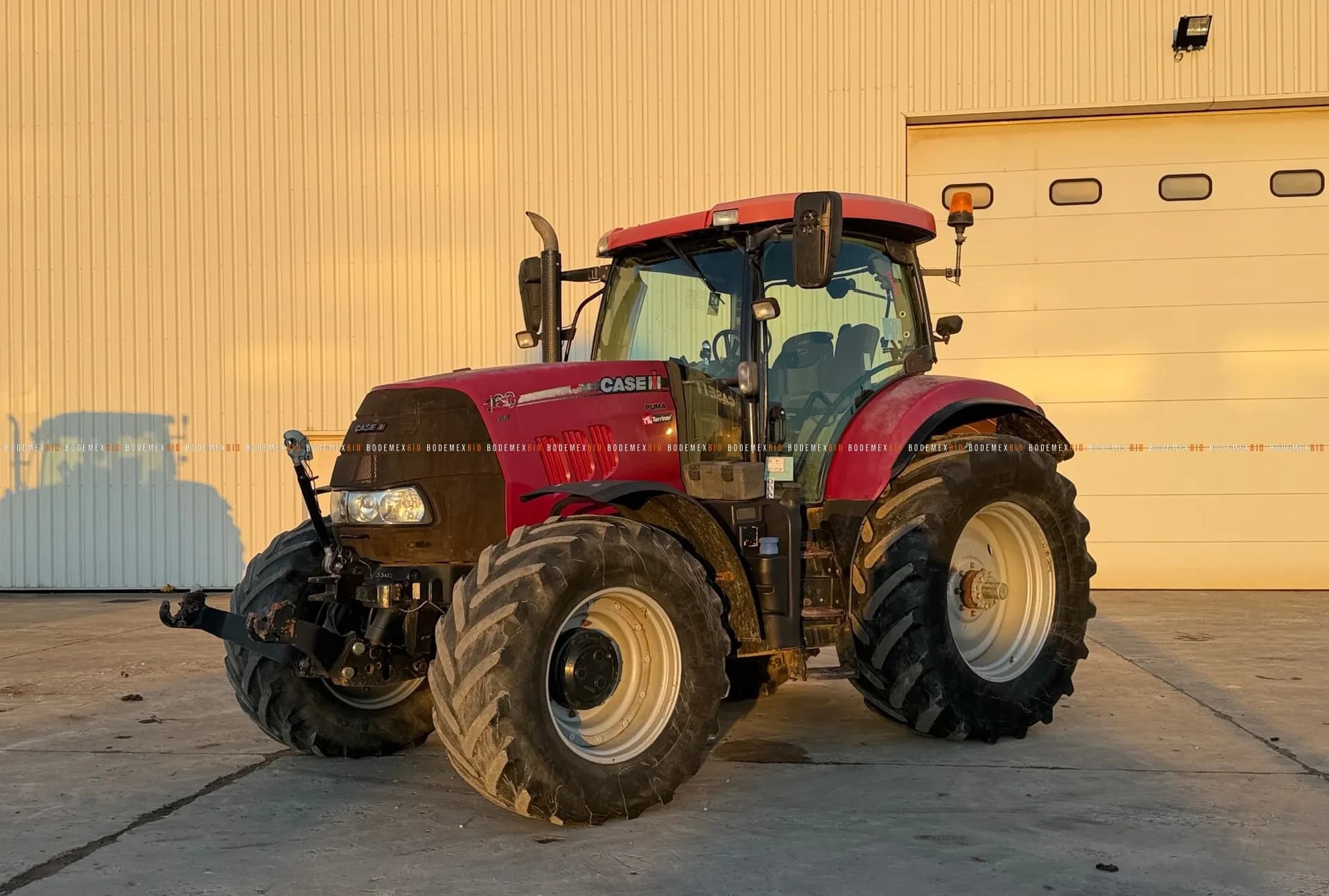 2014 Case IH Puma 160 CVX Tractor