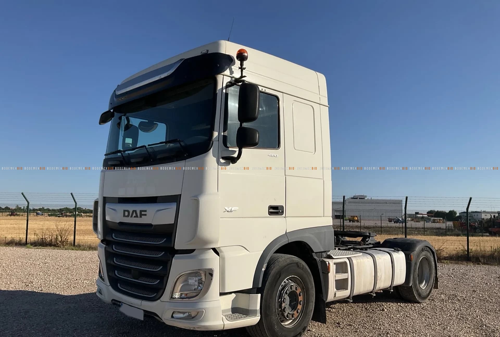 2020 DAF XF480FT Sleeper Truck Tractor